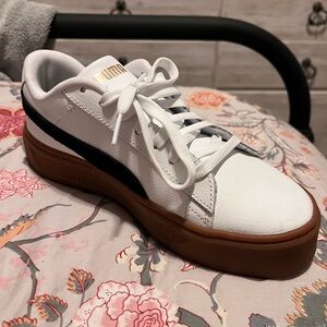 Puma Women's White and Black Sneakers Worn Once - Like New